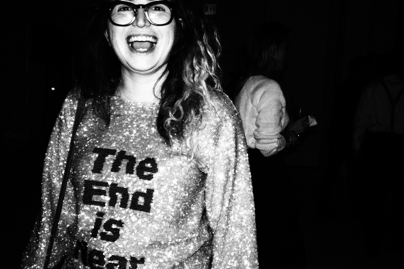 Illustration for article titled GAWKER : A HOLIDAY PARTY (MY PHOTOS)